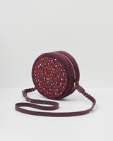 Sac rond Magical Mushroom en velours brodé – Bordeaux