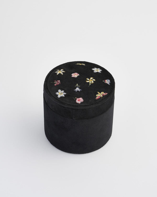 Boîte à bijoux brodée à fleurs en velours – Noir