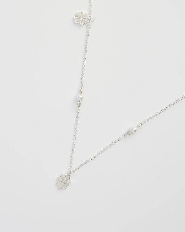 Collier argenté Toile d'araignée & Perle