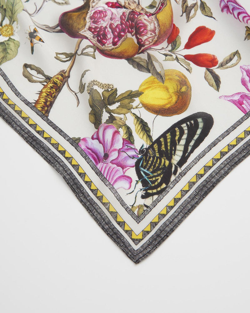 Grand foulard carré Gravures Florales