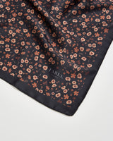 Foulard léger et soyeux Deco Blooms – Noir