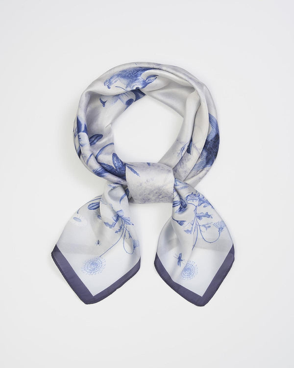 Foulard carré narratif Bunny Blues